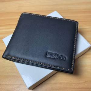 Dompet lipat kulit pria luis figo