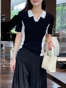 QINGNAER | Color Block Design Slim Fit Turn-Down Collar Short Sleeve T-Shirt