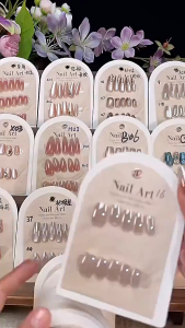 เล็บปลอม สีชมพูมุก เล็บแฟชั่น กันน้ำ หลากหลายสไตล์ กล่องละ 24 ชิ้น พร้อมกาว