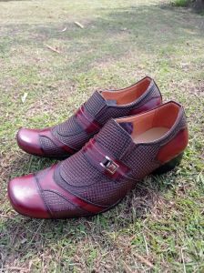 Sepatu pria formal kulit TERLARIS