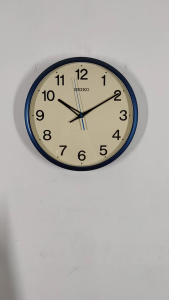 100% ORIGINAL SEIKO Quartz Analogue Wall Clock QHA019 (QHA019C QHA019L) [Jam Dinding)