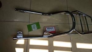 Cảng sau win 100 cao cấp dầy - baga quai xách - tay xách yên xe