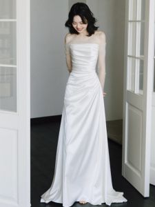 Elegant Simplicity Wedding Dress for Women Lightweight Satin Material Mid-Waist Fishtail Zipper Sleeveless Shawl Collar