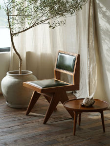 Scandinavian Solid Wood Single-back Relaxing Chair with Cotton Linen Fabric