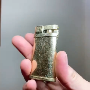 Hột Quẹt Bật Lửa Xăng Đá YuBang Julang Đánh Lửa Tự Động Thiết Kế Mới Đẹp Độc Lạ - Màu Vàng Xước Nhám Độc Lạ