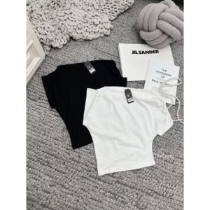 Áo trễ vai nữ sang chảnh với chất vải trơn lên dáng chất