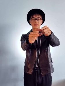 5PCS Ring and Chain Magic Tricks Street Close Up Illusion Props Alloy Knot Ring on Chain Magic Hoops Game Show Play Gifts Toy