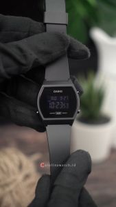 Jam Tangan Wanita Casio General LW-204-1B Digital Dial Black Resin Band