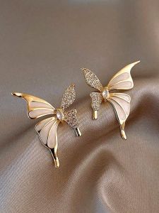 Butterfly Shaped Earrings Womens Fashion Jewelry Small And Delicate Liquid Style Self-Purchase Recommendation 2025 New Model