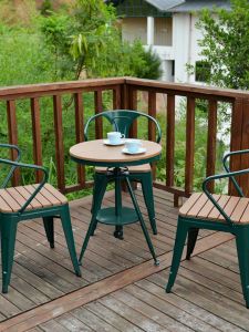 Modern Minimalist Small Table And Chairs Set for Balcony Outdoor Plastic Wood Anti-corrosion Garden Furniture Combination