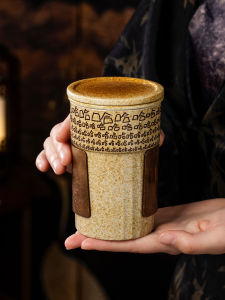 NITUGUSHI | Creative Separation Tea and Water Porcelain Cup with Lid Portable