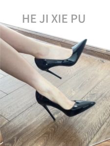 2024 ใหม่ เซ็กซี่ สิทธิบัตรสไตล์เลดี้ฝรั่งเศส สีดำ รองเท้าส้นสูงรองเท้ามืออาชีพ ผู้หญิง รองเท้าเดี่ยวปากต่ํา ทันสมัย สไตล์โรมัน