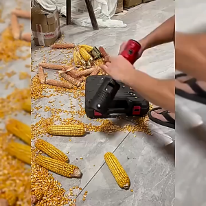 Alat Pengupas Jagung / Perontok Biji Jagung / Pemipil Jagung Manual