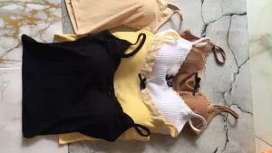 Áo 2 dây croptop có mút ngực dáng ôm xinh xắn dễ mặc