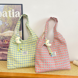 Large Capacity Canvas Tote Bag Womens Fresh Checkered Crossbody Shoulder Bag for Commuting Schooling Handheld Tote Bag