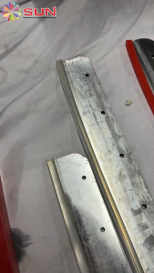 ALAS BLADE / PISAU A3 ( MERAH ) - SPAREPART MESIN THICK LAYER 858 A3