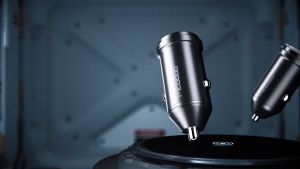 Original Mcdodo 20W 30W PD Fast charging Type C port In Car Charger USB-C adapter chargers kereta 11 12 13 Pro Max