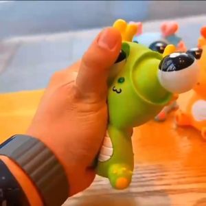 BB7 - Mainan Squishy Burst Eye Dragon Penghilang Stress Mainan Cubit Remas Kreatif Dekompresi Fidget Toys Squeeze