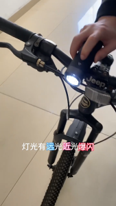 MeeGoo WIFI Bicycle Motorcycle Dash Cam 1080P Wireless Waterproof Camera Outdoor Sport Drive Recorder With LED Light