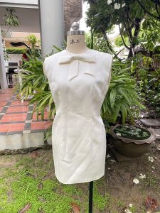 ชุดเดรส  เดรสทรงตรง ชุดเดรสโบว์​ เสื้อผ้า​ผู้หญิง​(สินค้า​พรี)​ชุดกระโปรง​ งานตัดเย็บ​เอง​ใน​ไทย​ hipaholic​