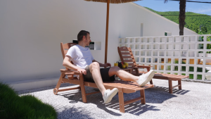 Nevilywood HDPE Adirondack Chair with Wheels 5-Position Adjustable Foldable Lounge Chair with Cup Holder for Outdoor Patio