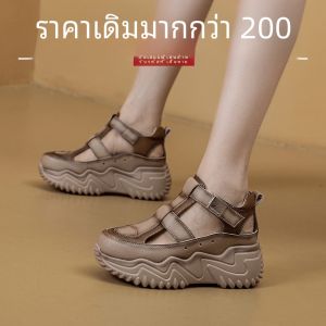 รองเท้าแตะส้นหนาสำหรับผู้หญิง ทรงโรมัน หนังแท้ ระบายอากาศได้ดี ส้นสูงปานกลาง รองเท้าลำลอง สไตล์ฤดูร้อน 2025 รองเท้าสวมสบาย