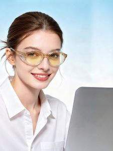 SQR | Moisturizing Anti-Blue-Light UV-Blocking Color-Changing Anti-Fog Surgery Recovery Protective Eyewear