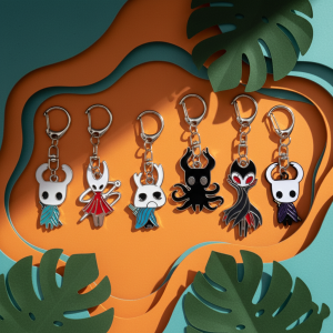 6pcs Hollow Knight Silksong Keychain Bone Nail the Pale King Figure Keyring for Men Game Accessories Car Key Chain