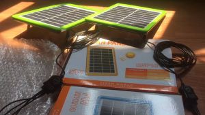 แผงโซล่าเซลล์พร้อมแบตสำรองพลังงานแสงอาทิตย์ Solar Panel Tiger World VS Solar Power Bank 20000mAh