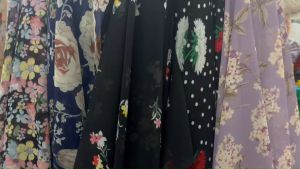 ผ้าเมตร ผ้าชีฟอง ผ้าชีฟองญี่ปุ่นลายดอก ผ้าจอเจีย เนื้อนอก หน้ากว้าง 60 นิ้ว ชุดที่4 มาใหม่ หน่วยขายเป็นเมตร