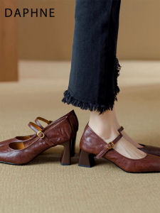 รองเท้าส้นสูงหัวเหลี่ยม Daphne 2025 รองเท้าส้นเดี่ยวสไตล์ฝรั่งเศสแบบเรียบง่าย รองเท้า Mary Janes สำหรับผู้หญิง รองเท้าแฟชั่นฤดูใบไม้ร่วง