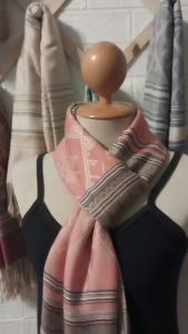 2 ผ้าพันคอ ผ้าทอลายไทย ส่งจากไทย บุรีรัมย์ ผ้าคลุมไหล่ เนื้อผ้านิ่ม ของขวัญ ของฝาก ของชำร่วย งานเกษียณ