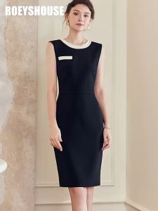 Đầm ôm dáng suông phối viền trắng màu đen trơn