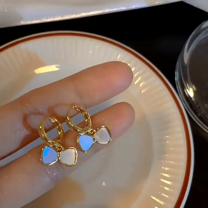 GL S925 Silver Korean Fashionable White pearl brief Earrings for women ES69113