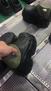 Womens Hole Shoes Indoor Home Non-Slip Deodorant Thick Bottom for Outdoors 2024 Popular Internet Celebrity eva Slip-on Slippers