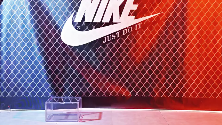 2025 New-have Transparent sneaker shoes rack cabinet Acrylic Shoe Box ...