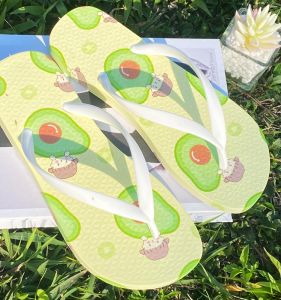 ผู้หญิง ฤดูร้อน รองเท้าแตะ ทันสมัย กันลื่น รองเท้าแตะชายหาด ระบายอากาศได้ดี รองเท้าแตะกระดานกาว มีสไตล์ รองเท้าแตะทองกันลื่น