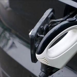 Dustproof & Rainproof Charger: A Comprehensive Guide to Magnetic Car Charging Covers