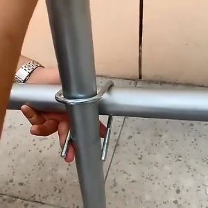 อุปกรณ์ที่ล็อคท่อเหล็ก ล็อคท่อรูปตัวยู รัดท่อกากบาท ใช้ในฟาร์ม แคลมป์รัดท่อ สาแหรกรัดแป๊ป (Loose)