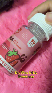 Dr. Vita DHA for Kids with B-Vitamins (Strawberry flavor) 2.5g x 30 yummy gummies