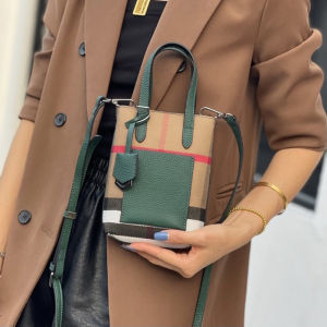 กระเป๋าสะพายข้างหนังวัวทรงเก๋สำหรับผู้หญิง กระเป๋าใส่โทรศัพท์มือถือแบบลำลอง กระเป๋าสะพายข้างแบบเปิดด้วยซิป กระเป๋าสะพายข้างขนาดเล็กแบบลำลอง