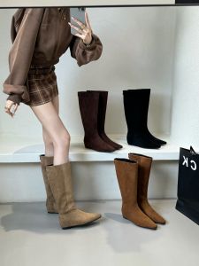 Giày Mô Phỏng Cổ Đô La Khaki Dài Cho Nữ
