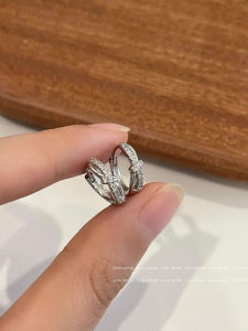 ต่างหูรูปดอกไม้ Zirconia สำหรับผู้หญิง ดีไซน์เก๋ไก๋ เครื่องประดับแฟชั่น ต่างหูแบบห่วง ดีไซน์เก๋ไก๋ ดีไซน์เก๋ไก๋