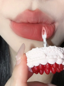 Matte Velvet Finish Creamy Lipstick