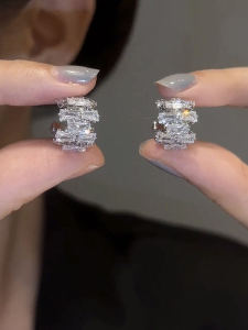 Elegant Irregular Zirconia Studs for Women Simple Silver Needle Fashionable Trendy New 2025 Ear Jewelry Pair Fresh out