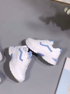 (ส่งด่วนจาก กทม)รองเท้าผ้าใบผู้หญิง รองเท้าผ้าใบสีขาว รูปแบบลาย เรียบ น้ำหนักเบา สวมใส่สบาย ๆ จับคู่ทั้งหมด ไซส์ 35-42