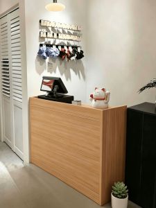 OYIla | Modern Design Service Counter Cashier Desk