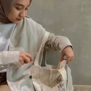 Olivia Shirt | Kemeja Wanita Oversize - Kemeja Lengan Panjang LD 120 Putih Polos