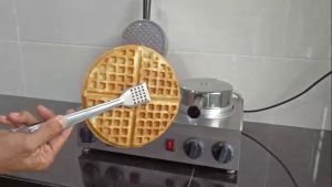 Premium Industry Waffle Maker Machine Commercial Double Head Electric Waffle Maker KL READY STOCK