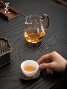 Creative Ceramic Tea Set Glass Gourd Patterned Iced Tea Filter Heat Resistant Tea Sea Dividing Device Handmade Tea Tools
